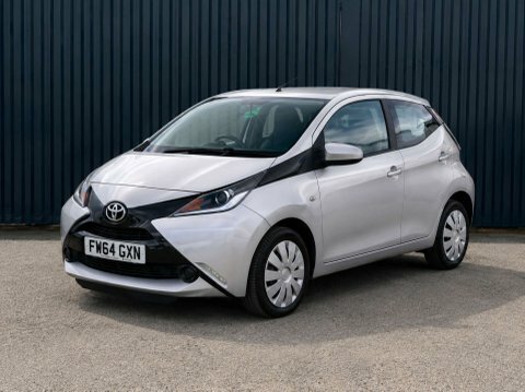 Toyota Aygo X X-pression Silver #2