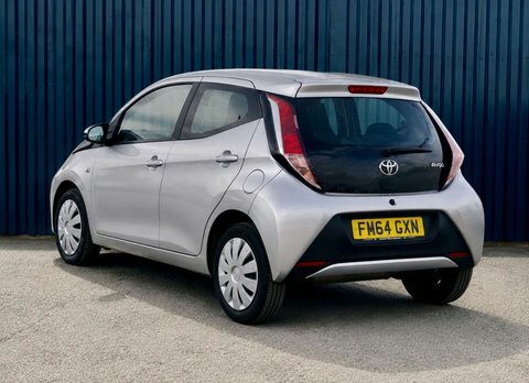 Toyota Aygo X X-pression Silver #4