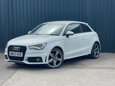 Audi A1 1.4 A1 Black WR63KHD White #4