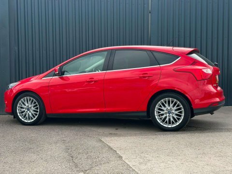 Ford Focus 1.0 Focus Zetec WR64WJM Red #3