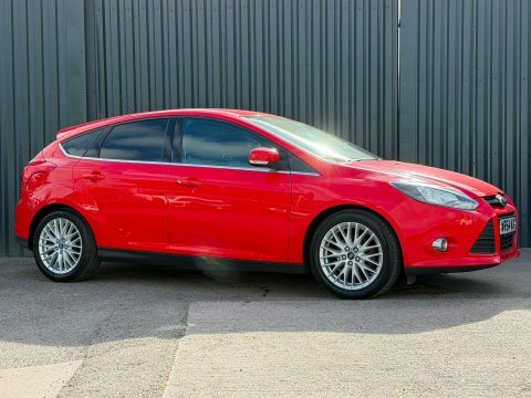 Ford Focus 1.0 Focus Zetec WR64WJM Red #2