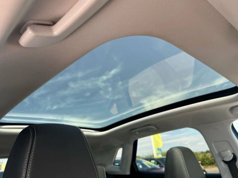 Vauxhall Grandland X Tech Line Nav Red #44