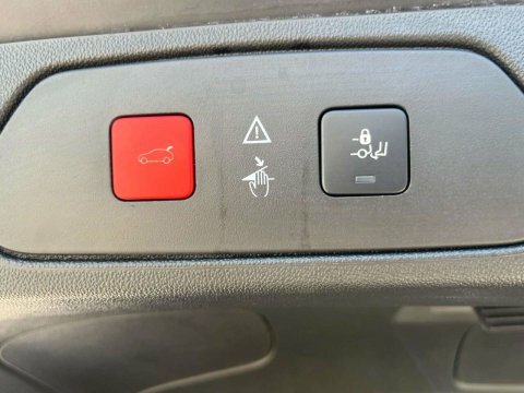 Vauxhall Grandland X Tech Line Nav Red #24
