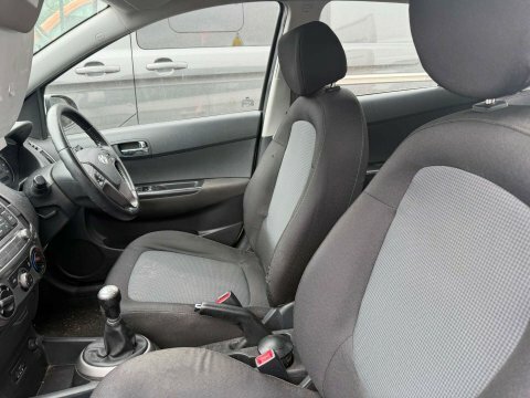 Hyundai I20 1.2 I20 Active WR14YUY White #2
