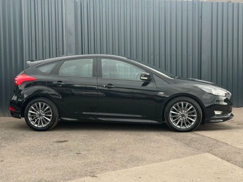Ford Focus 1.0 Focus St-line BL18OJG Black #2