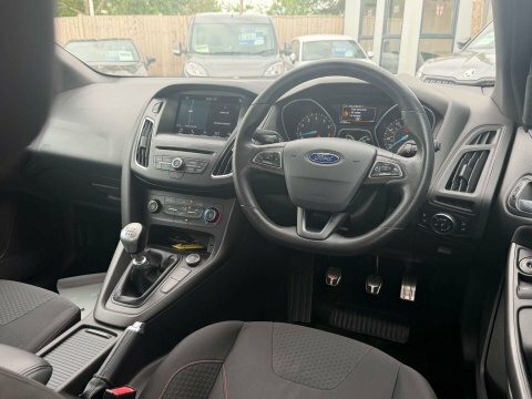Ford Focus 1.0 Focus St-line BL18OJG Black #4