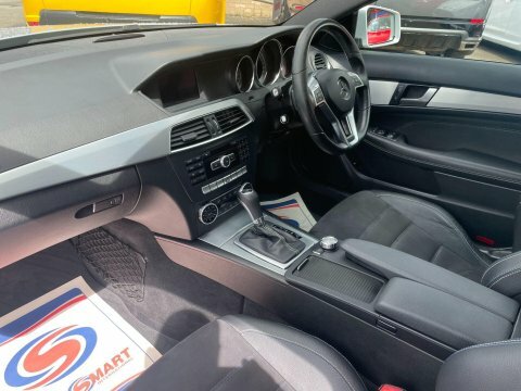 Mercedes-Benz C Class C220 Bluetec Se Black #21