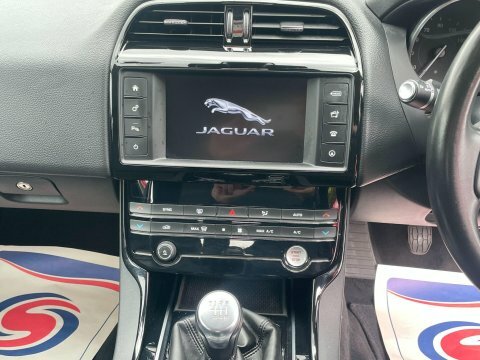 Jaguar XE S Blue #20