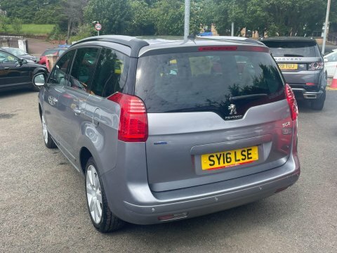Peugeot 5008 1.6 Bluehdi Allure Grey #3