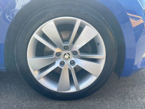 Skoda Superb  Black #15