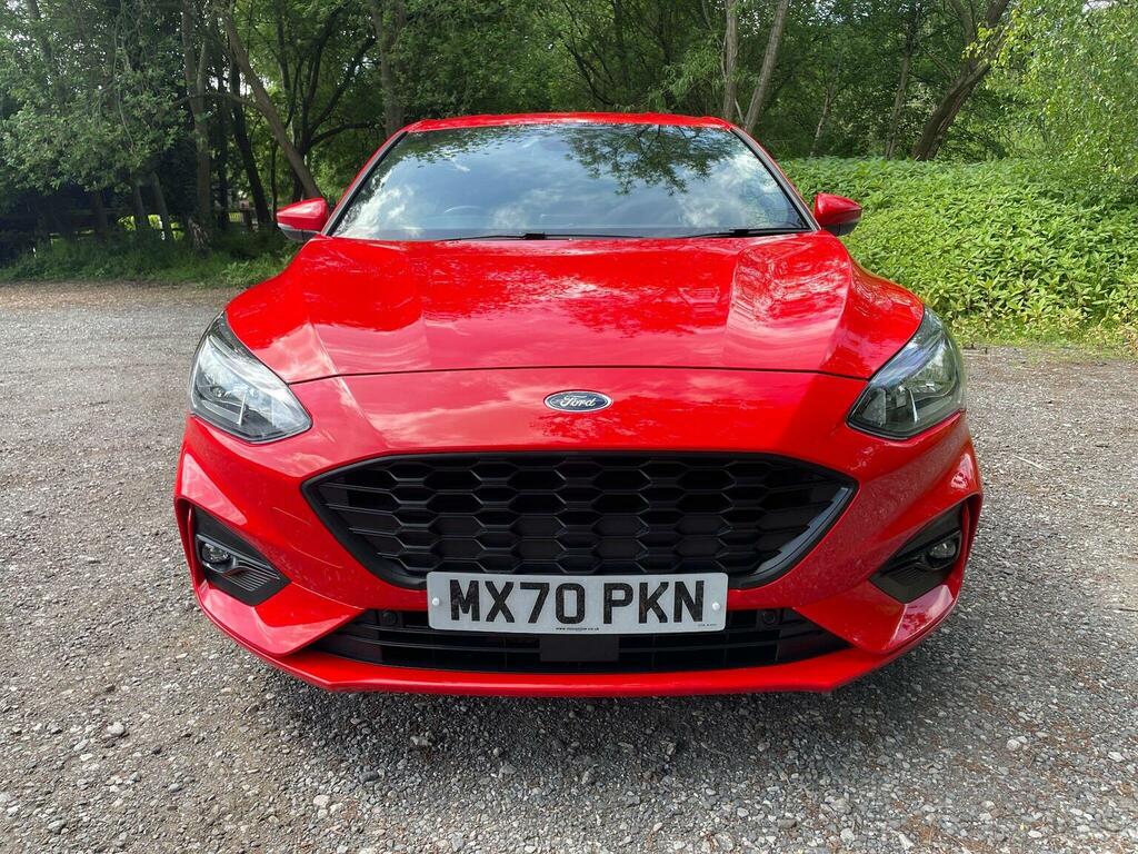 Ford Focus Hatchback 1.5 Ecoblue St-line Euro 6 Ss 20 MX70PKN Red #2