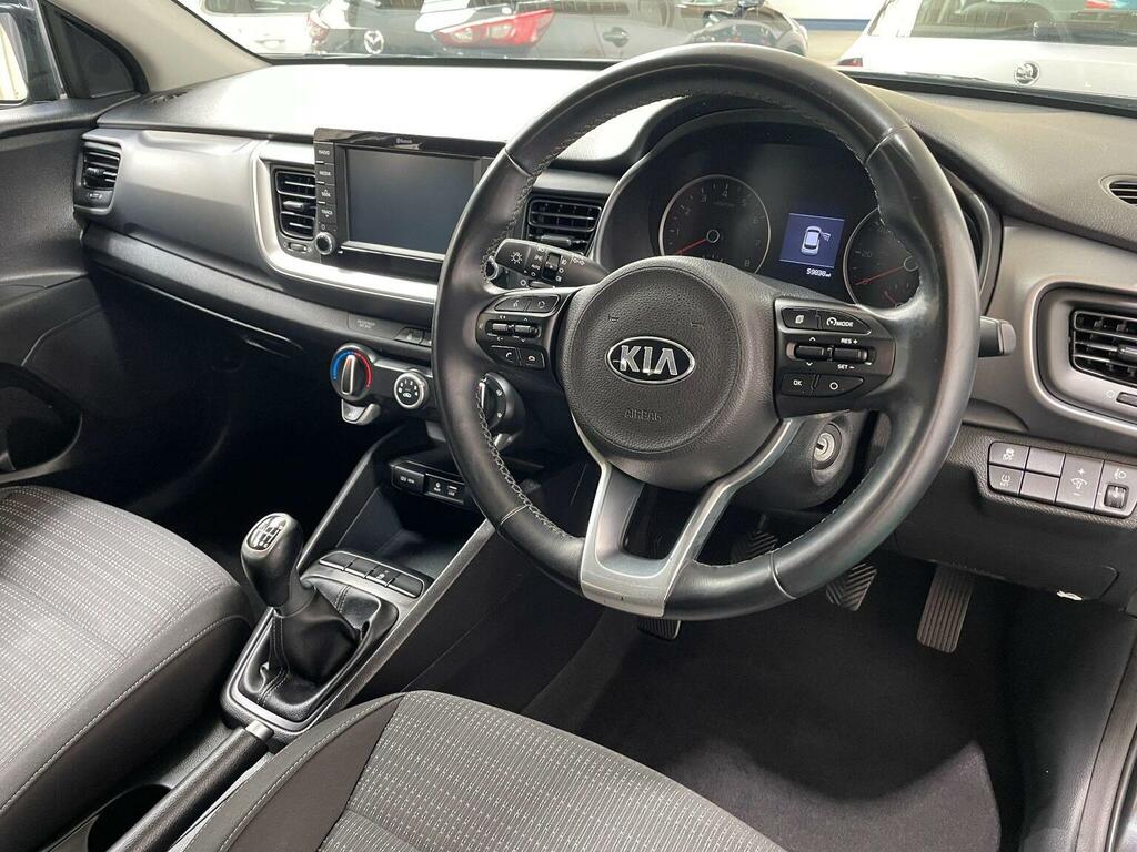 Kia Stonic Suv 1.0 T-gdi 2 Euro 6 Ss 201818 Black #3