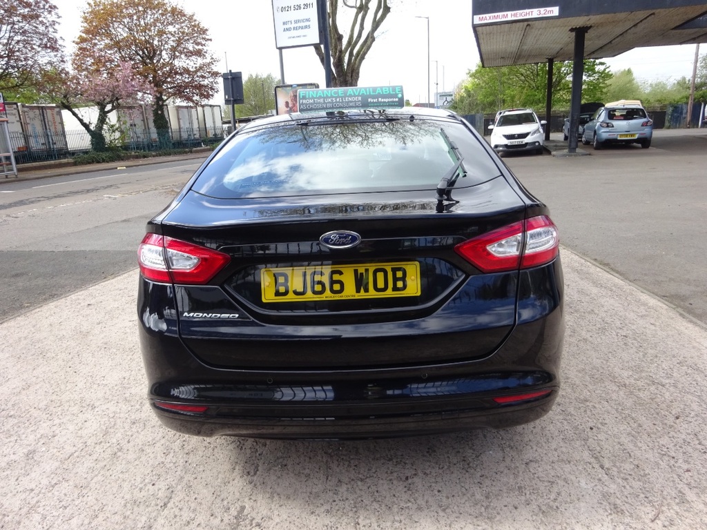 Ford Mondeo Hatchback Grey #6