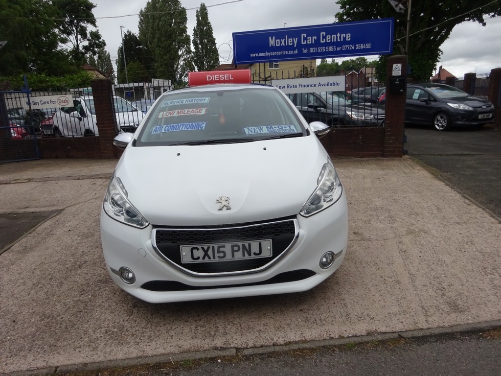 Peugeot 208 1.6 E-hdi Style White