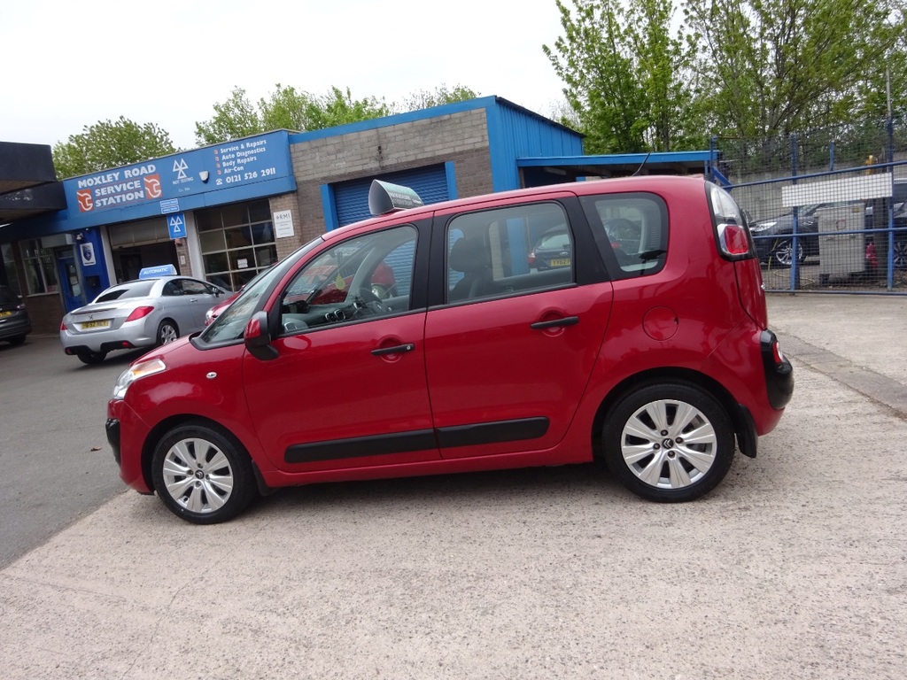 Citroen C3 Picasso 1.6 Hdi 8V Vtr Red #4