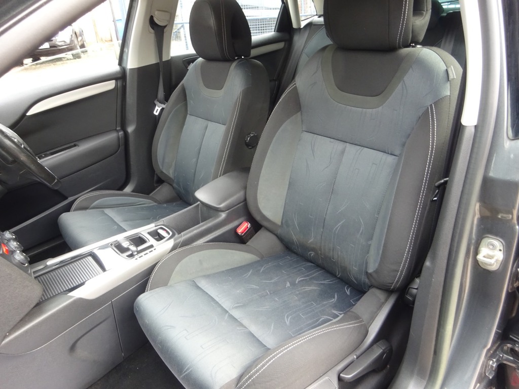 Citroen C4  Red #12