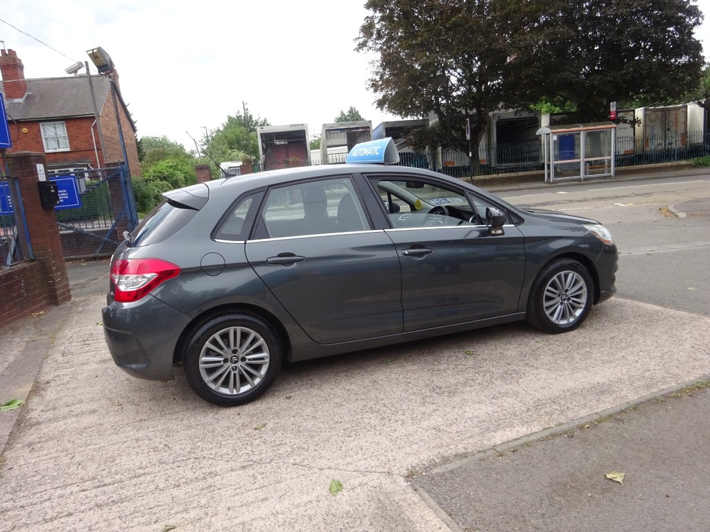 Citroen C4  Red #7