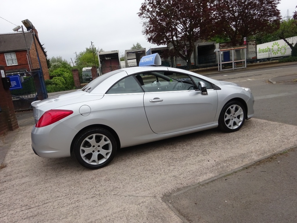 Peugeot 308 CC 2.0 Hdi Se Silver #6