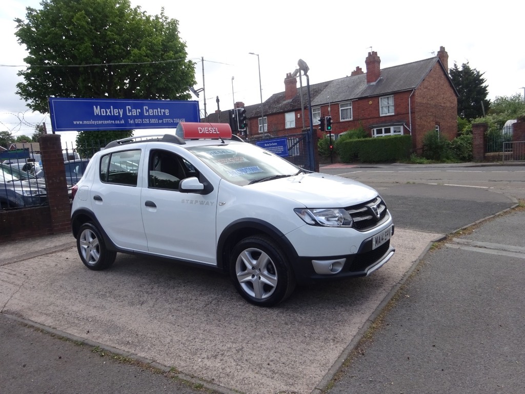 Dacia Sandero Stepway 1.5 Dci Laureate White