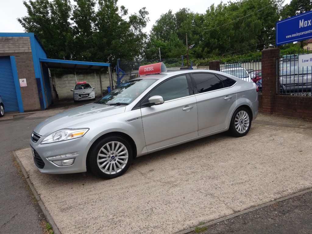 Ford Mondeo 2.0 Tdci 140 Zetec Business Edition Silver #2