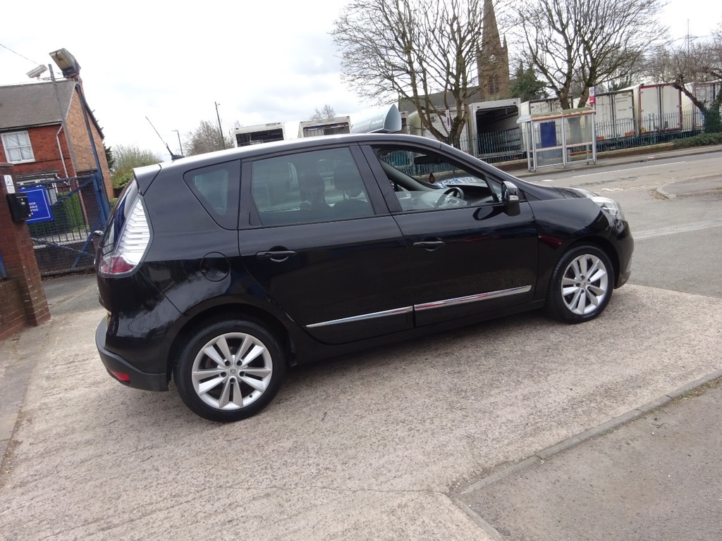 Renault Scenic 1.6 Dci Dynamique Tomtom Luxe Pack Black #6