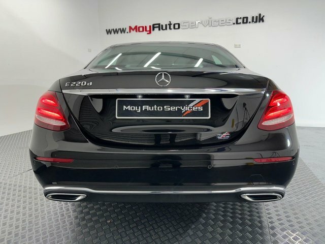 Mercedes-Benz E Class 2016 2.0 E220d Se Saloon G-tronic Euro KS16UFZ Black #4
