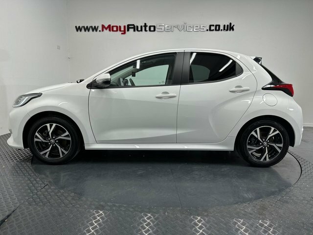 Toyota Yaris 2024 1.5 Vvt-h Design Hatchback Hybrid GK74NXW White #3
