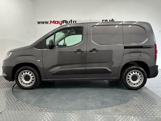 Toyota Proace City 2023 1.5 Bluehdi Active Short Panel Van WIG6797 Grey #2
