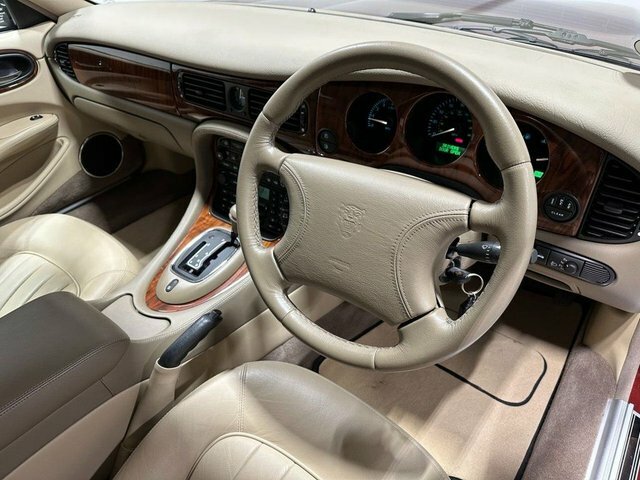 Jaguar XJ 1998 3.2 Xj8 Saloon 288 Gkm Red #5