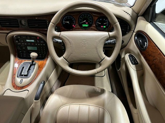 Jaguar XJ 1998 3.2 Xj8 Saloon 288 Gkm Red #6