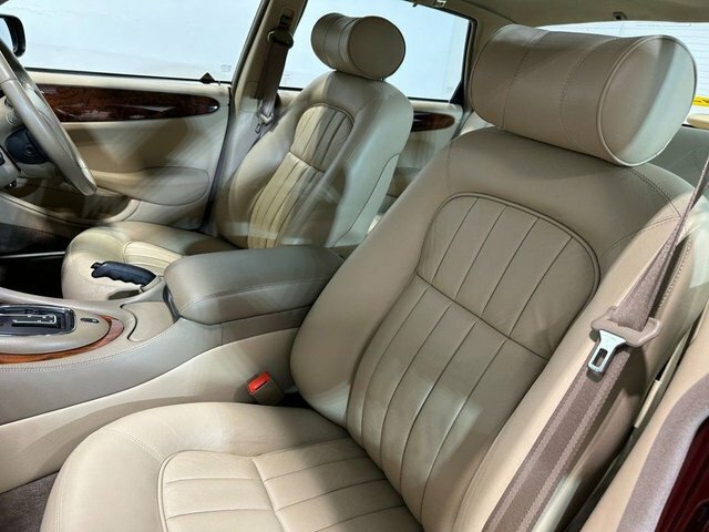Jaguar XJ 3.2 V8 Green #16