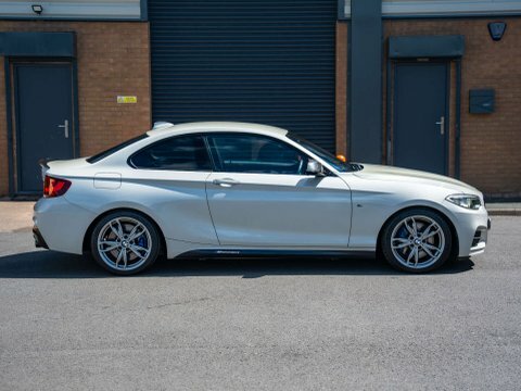 BMW 2 Series Convertible White #8