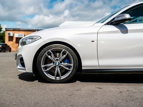 BMW 2 Series Convertible White #24