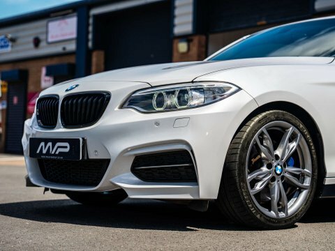 BMW 2 Series Convertible White #19