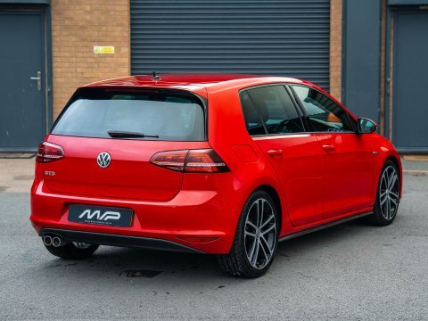 Volkswagen Golf 2.0 Golf Gtd Red #2