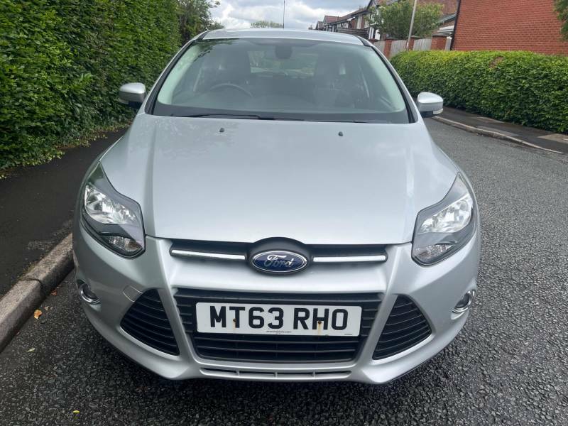 Ford Focus 1.6 Zetec MT63RHO Silver #2