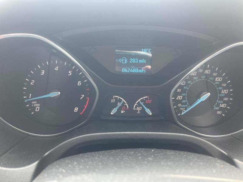 Ford Focus 1.6 Zetec MT63RHO Silver #4