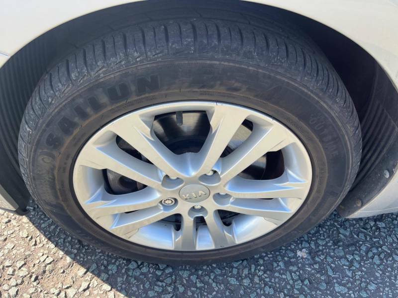 Kia Ceed Hatchback Silver #15