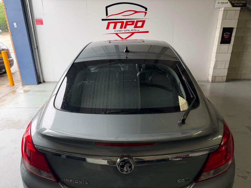 Vauxhall Insignia Hatchback Black #11