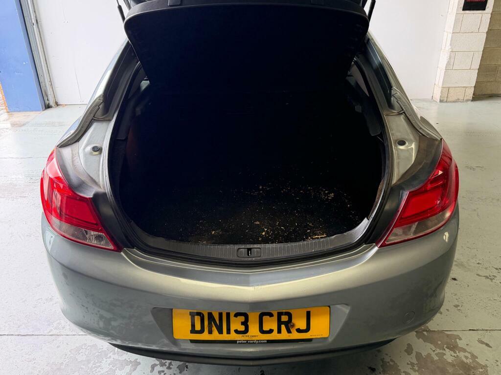 Vauxhall Insignia Hatchback Black #13