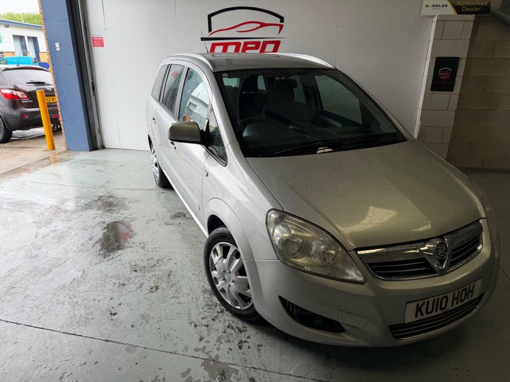 Vauxhall Zafira Black #68