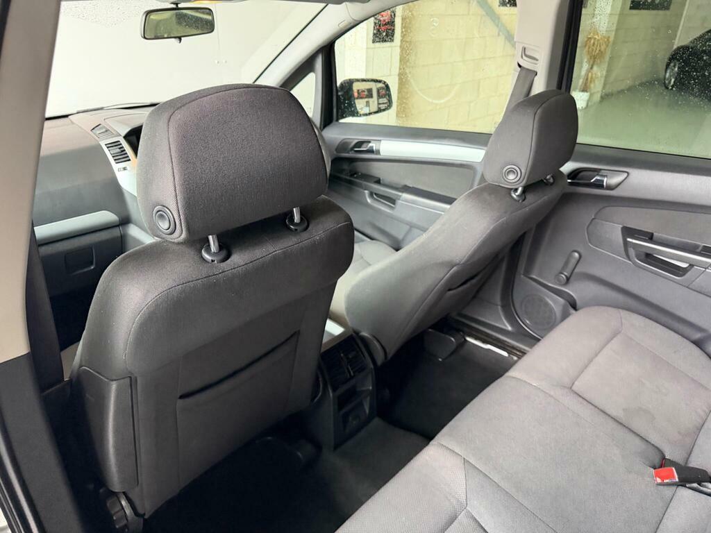 Vauxhall Zafira Black #55