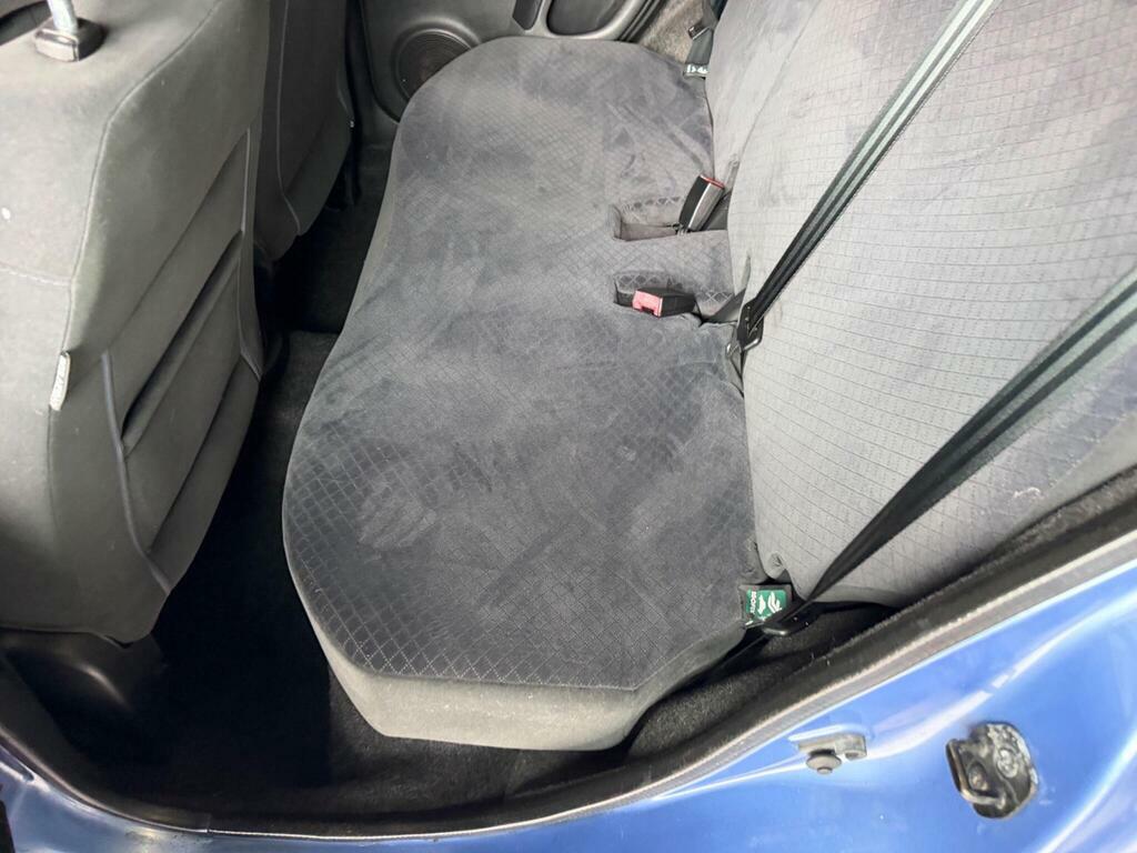Nissan Micra Se Blue #52