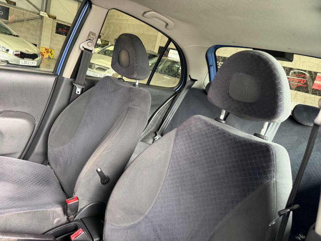 Nissan Micra Se Blue #46