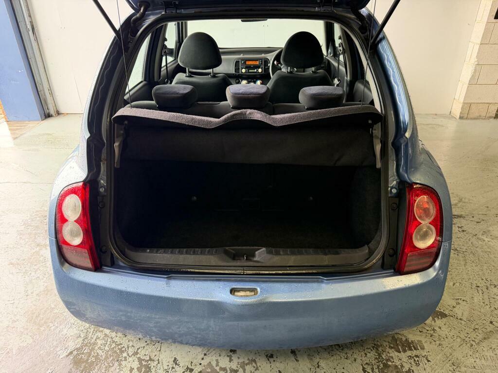 Nissan Micra Se Blue #32