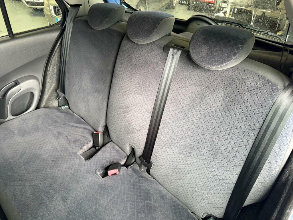 Nissan Micra Se Blue #55