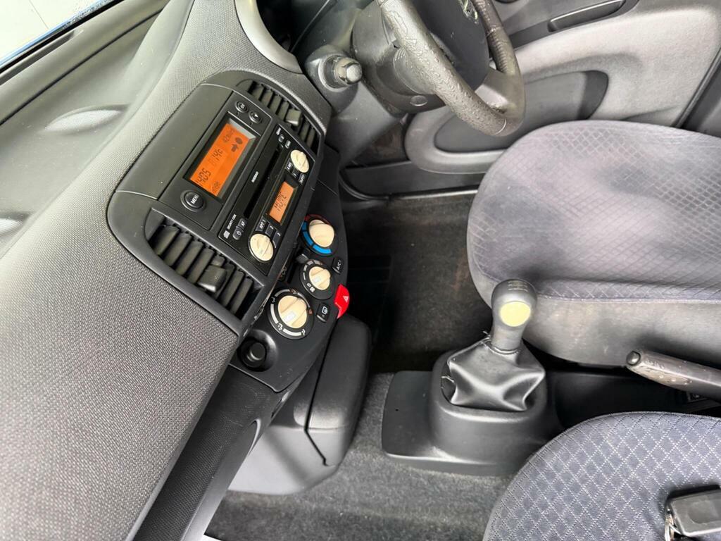 Nissan Micra Se Blue #39