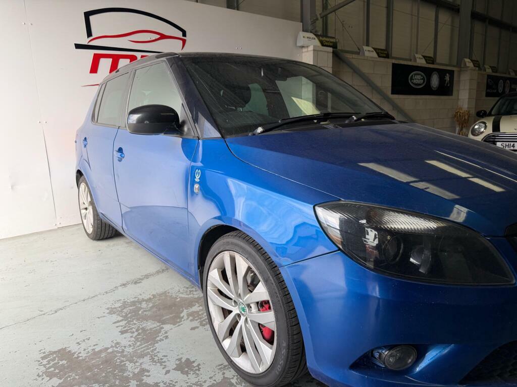 Skoda Fabia 1.2 12V 60 S Red #41