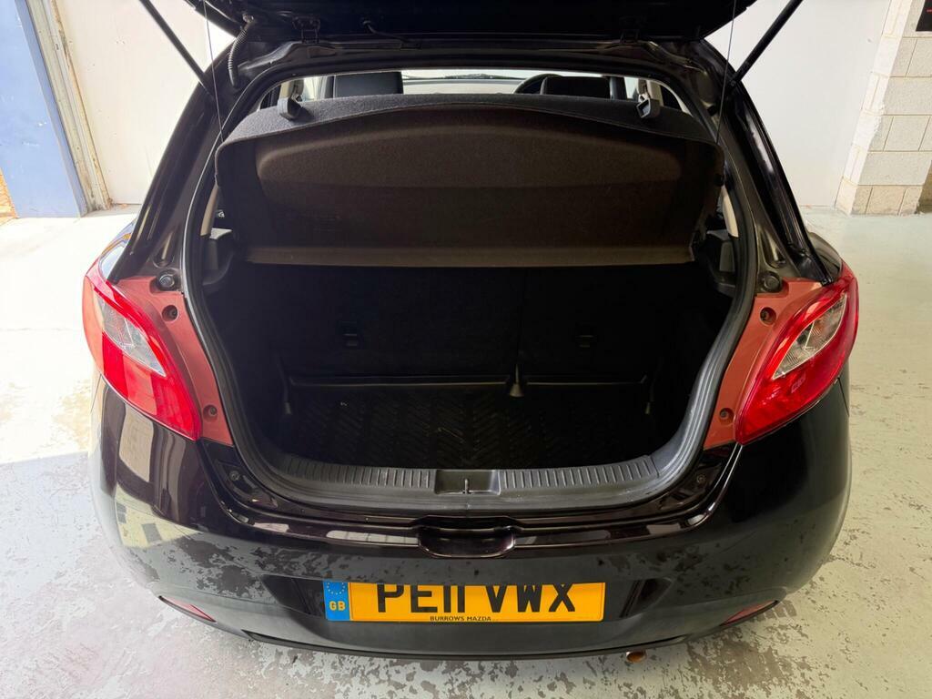 Mazda 2 1.5 Sport Hatchback Euro 5 102 Grey #37