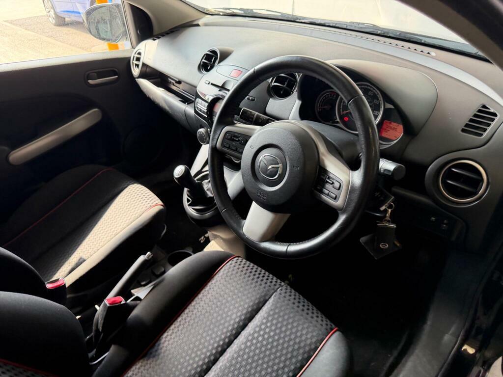 Mazda 2 1.5 Sport Hatchback Euro 5 102 Grey #24